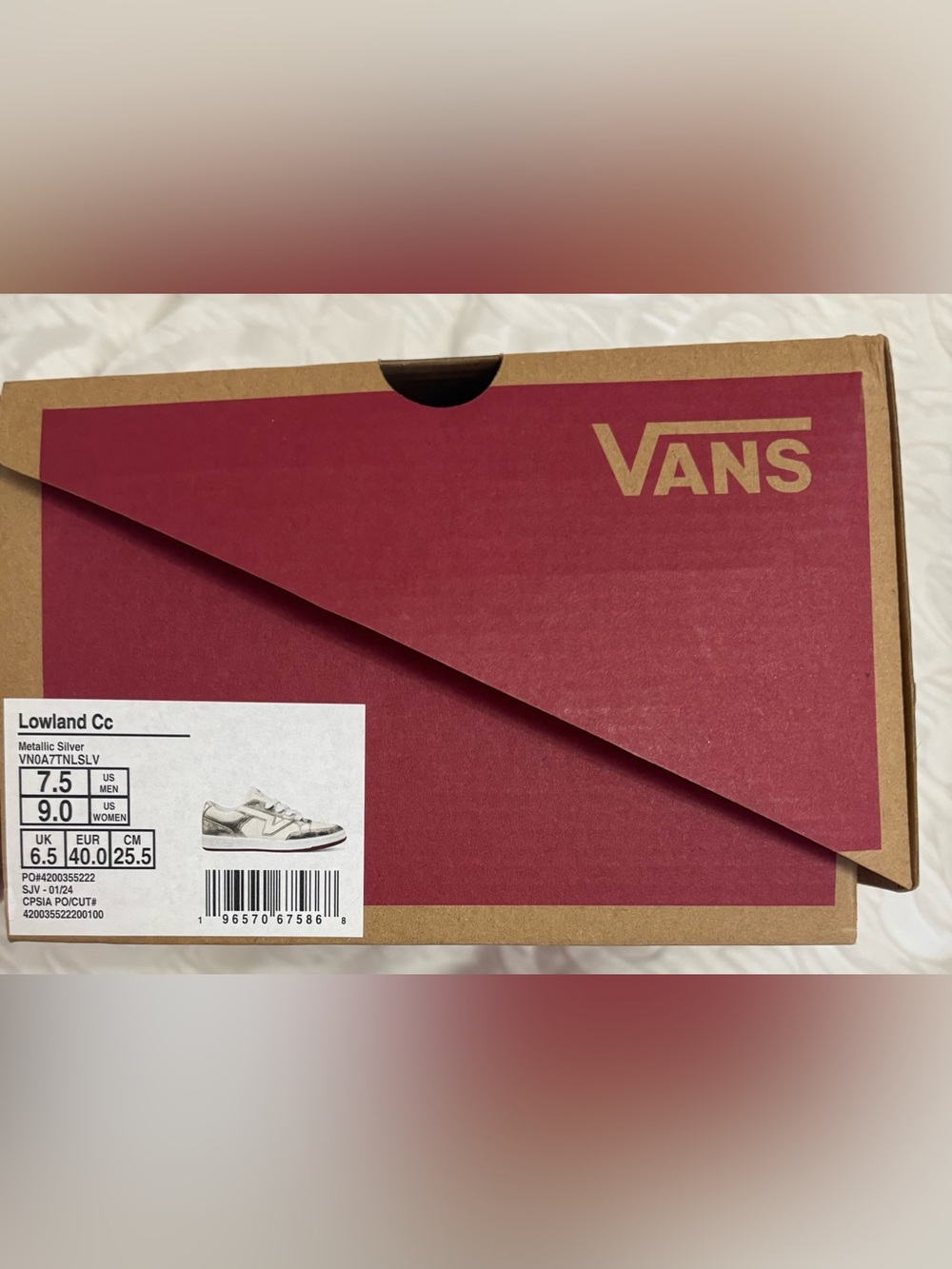 NIB Vans Women’s Lowland Comfycush Metallic Silver Sneakers Size US 9 - Picture 10 of 10